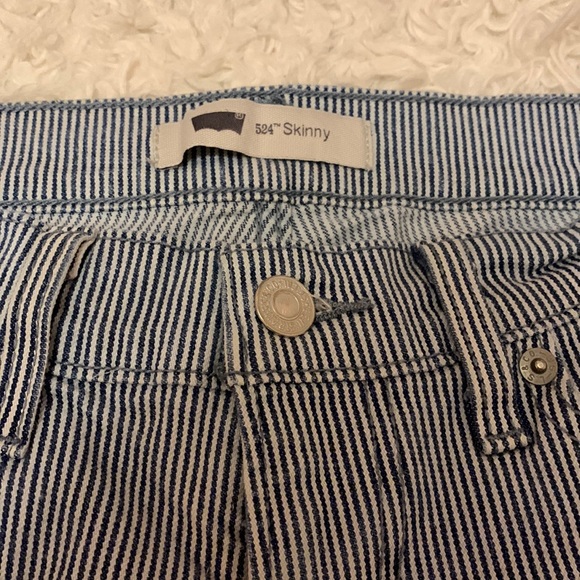 ✨NWOT Levi’s 524 Striped Skinny Jeans✨ - Picture 2 of 4